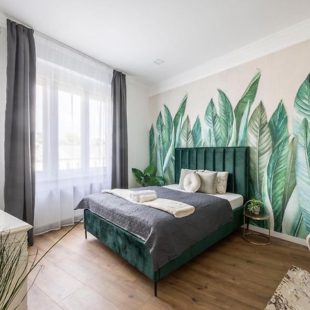 Luxy Central Spacious & Cozy Residence With Balcony Budapest Eksteriør billede