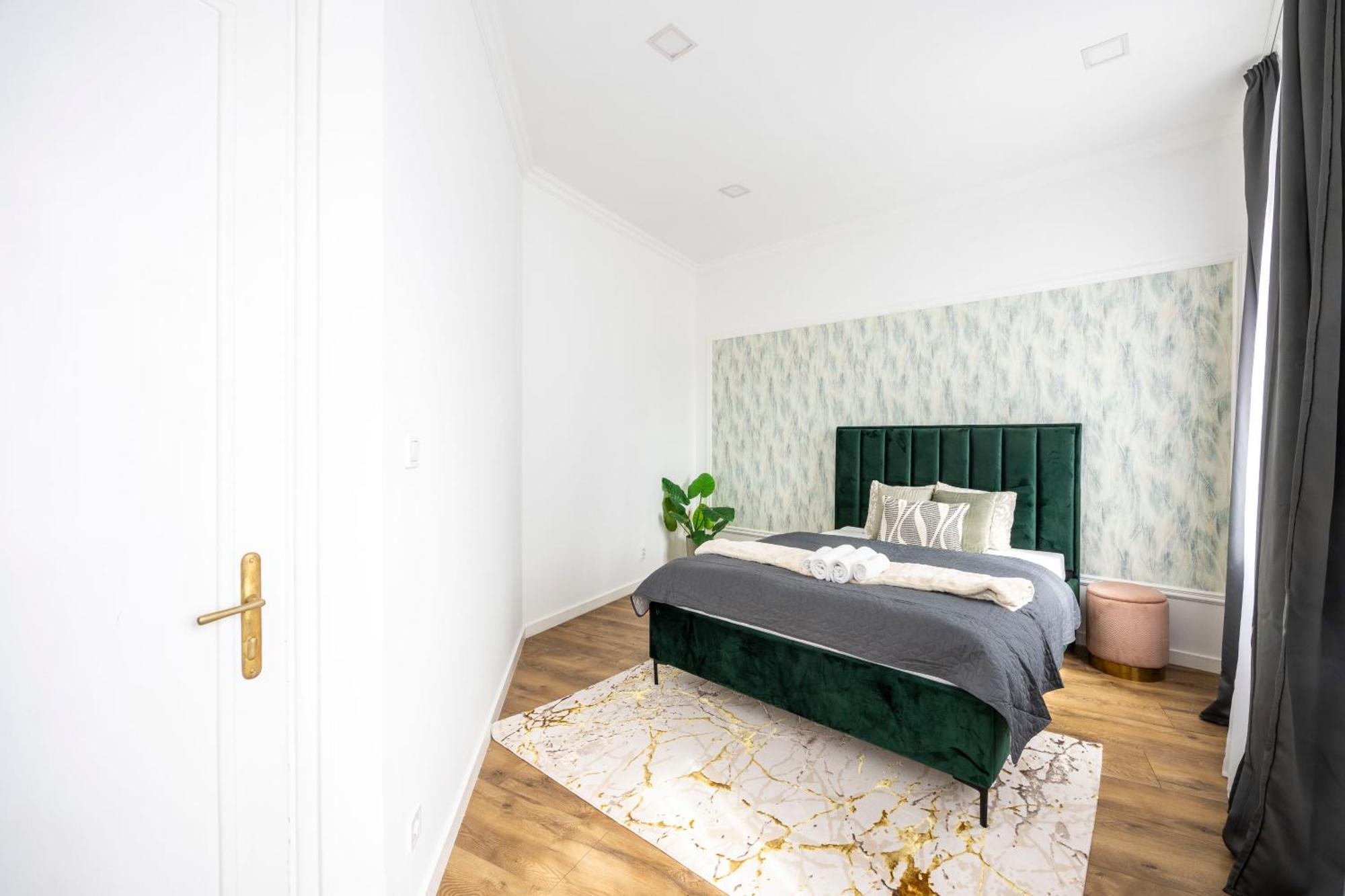 Luxy Central Spacious & Cozy Residence With Balcony Budapest Eksteriør billede
